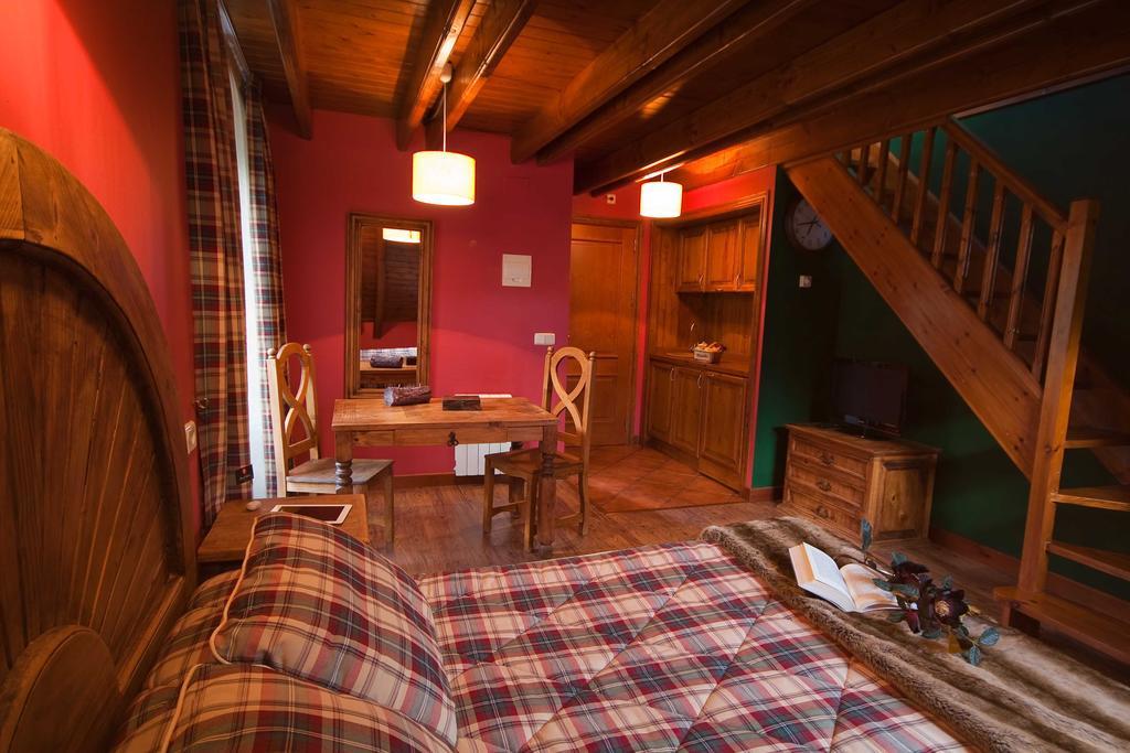 Gran Chalet Hotel & Petit Spa Vielha Room photo